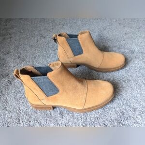 Sorel Emelie III Boots Tawny Buff/Gum 2